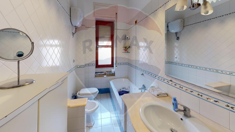 Appartamento-Salerno-Bathroom 1